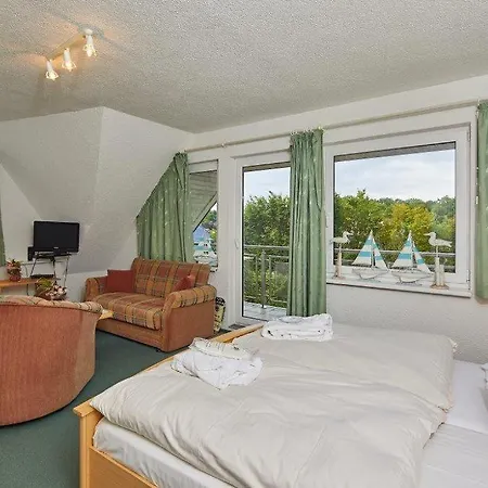 Seeblick Hotel 3*