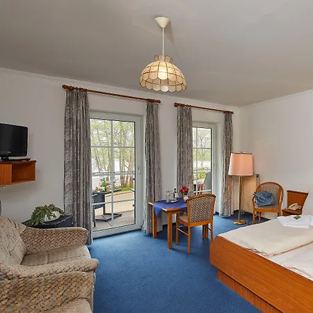 Seeblick 3* Mühbrook